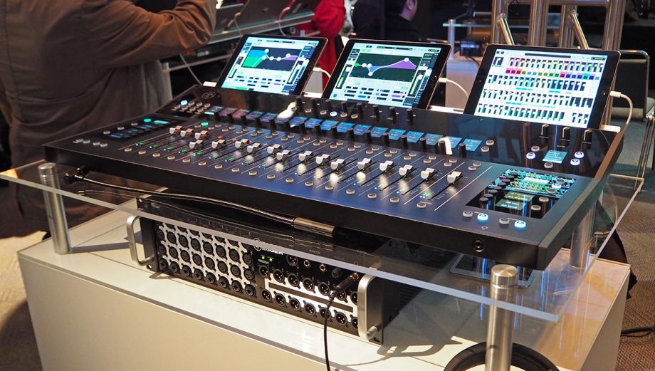 RunningMan AXIS數(shù)字混音系統(tǒng)獲獎啦！